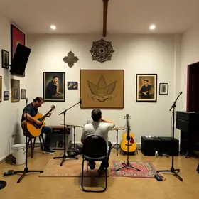 espaço dedicado à música e formação artística